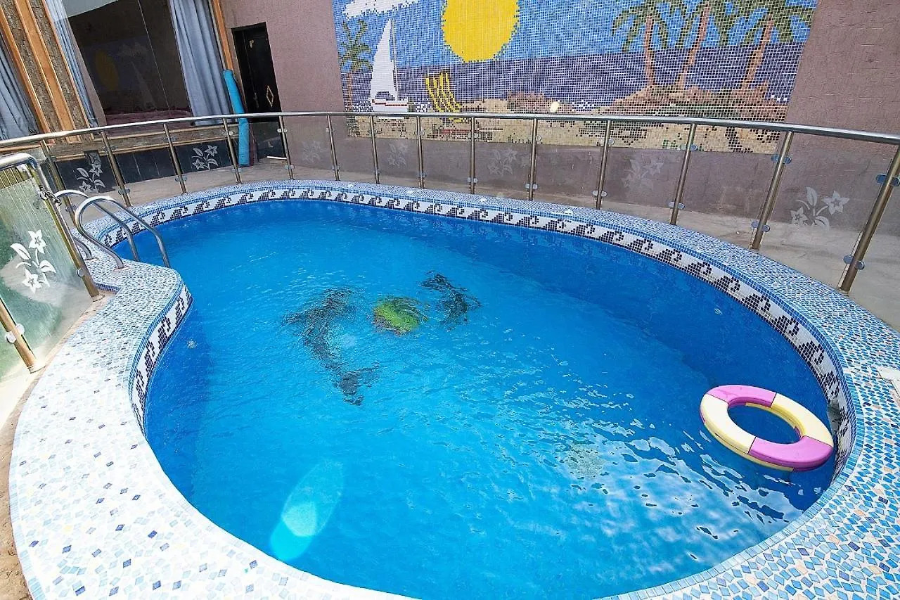 Alremal Resort منتجع شاليهات انوار الرياض