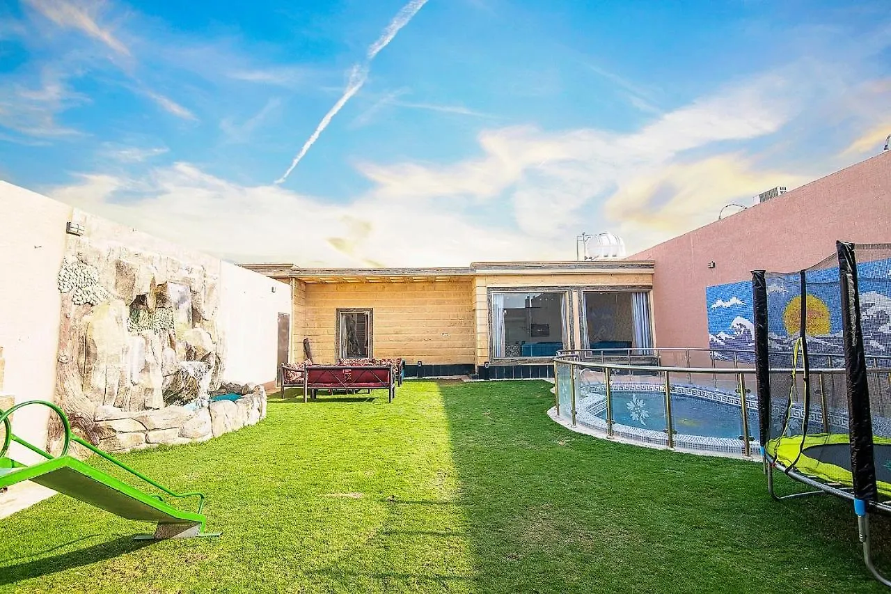 Alremal Resort منتجع شاليهات انوار الرياض